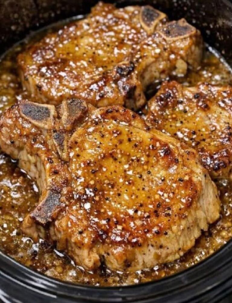 “My aunt passed down this secret sweet and tangy dinner. You only need 4 ingredients to make the whole family beg for seconds.” I offer you this recipe in exchange for a simple “Yum”