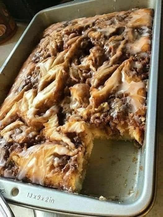 “Oh my gosh…this recipe is the bomb! If you do not want to spend time on making cinnamon rolls the traditional way then this recipe is for you!”Must express something to keep getting my recipes… Thank you.
